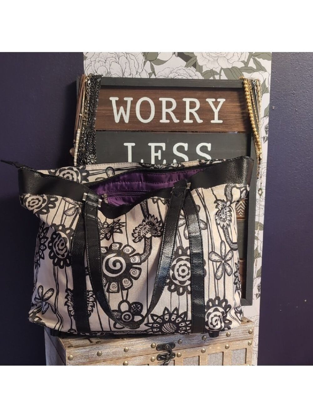 Paisley Print & Purple Liner Travel Bag By American Tourister - Picture 3 of 16